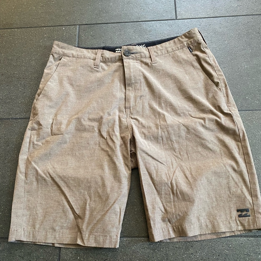 Tan hybrid billabong shorts size 33